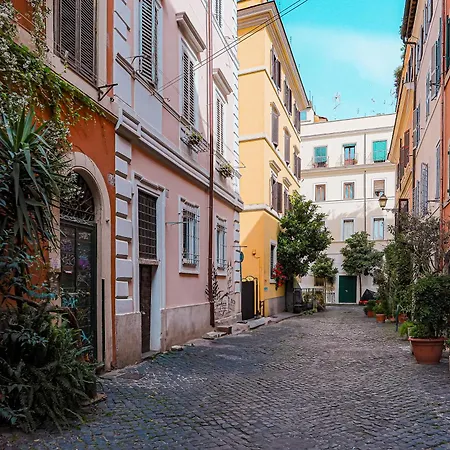 Апартаменты Trastevere Urban Loft *